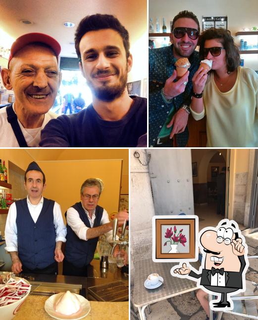 Gli interni di Caffè Cova
