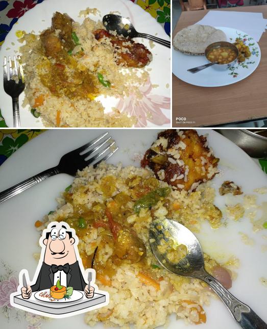 Food at Chinese Hut
