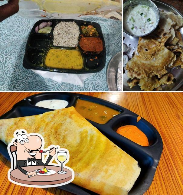 Meals at Dadu ki khau gali