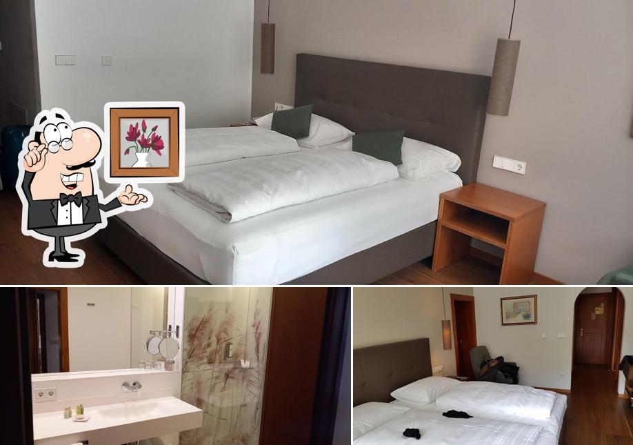 Gli interni di Hotel Vier Jahreszeiten S