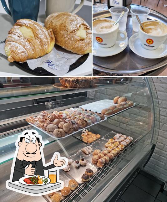 Platti al Pasticceria Morelli