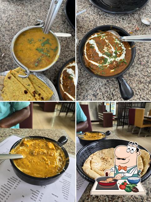 Chicken curry at Tawa Club