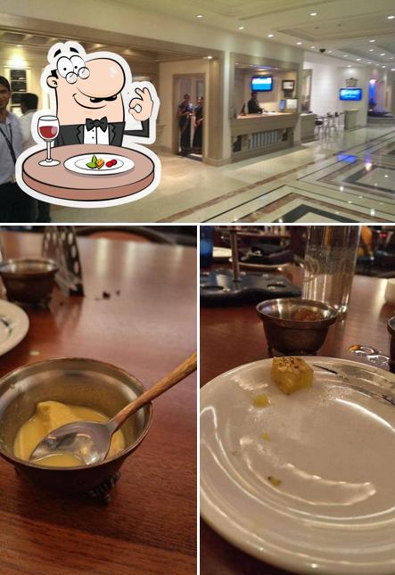 Kebab factory is distinguished by food and interior