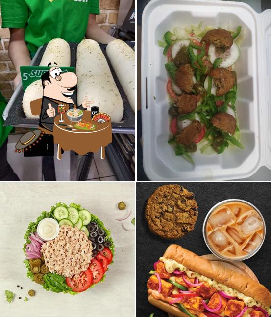 Food at Subway DLF Cyber City Road