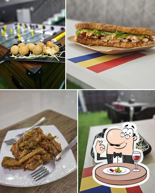 Food at KO Sports Cafe (के ओ स्पोर्ट्स कैफे)