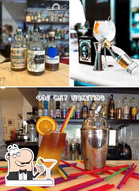 Tra le diverse cose da Arc En Ciel si possono trovare la bevanda e cibo