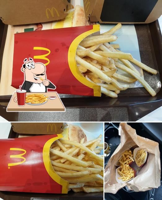 Prova a prendere le patatine fritte a McDonald's Restaurant