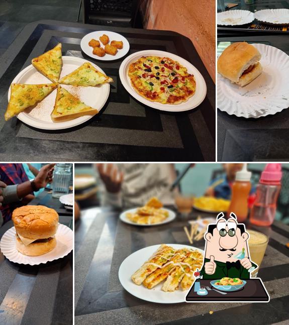 Food at Cafe Fully Loaded