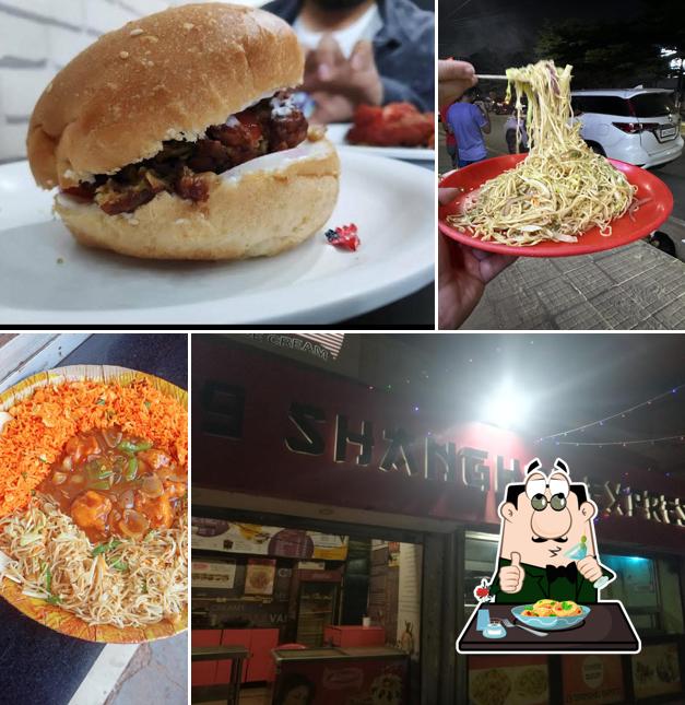 Pulled pork sandwich at 29, Shanghai Express