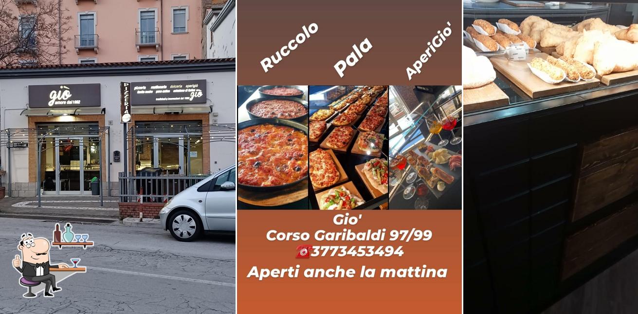 Gli interni di Da Giò pizza