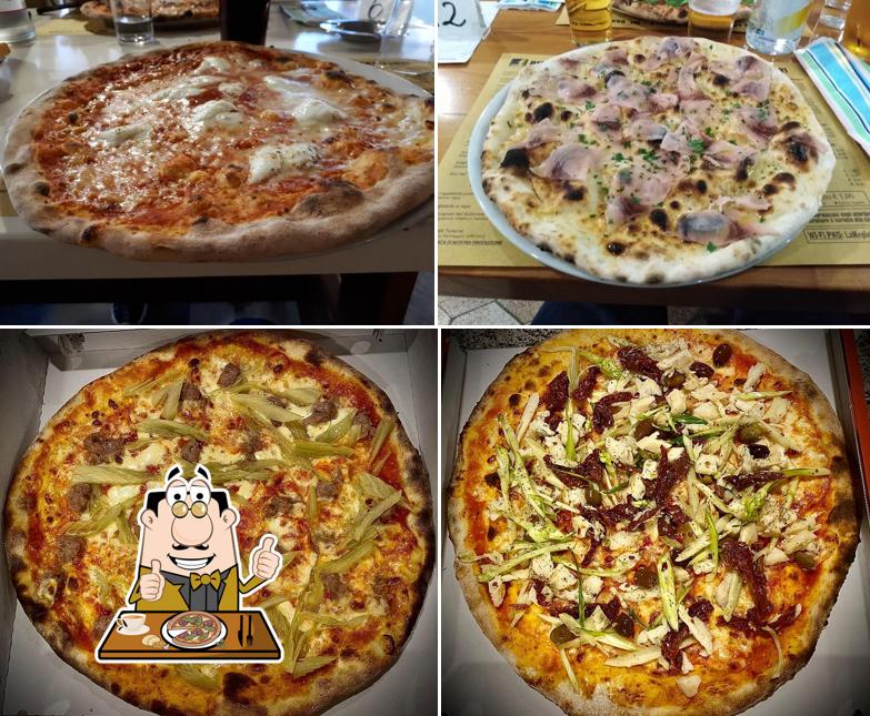 Ordina una pizza a Pizzeria La Taverna