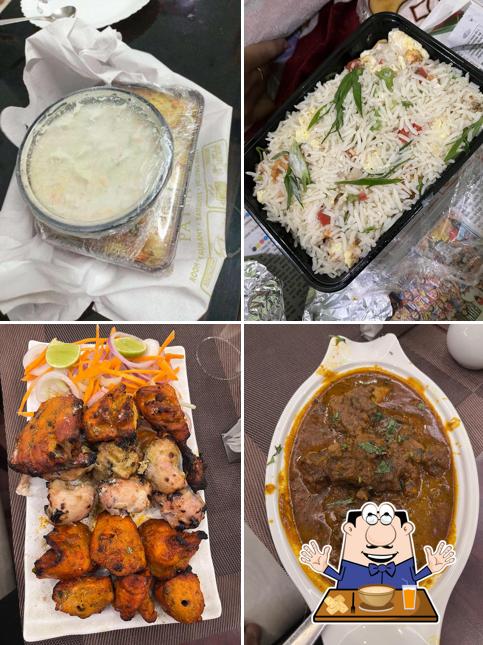 Clam chowder at THE NAPPLES