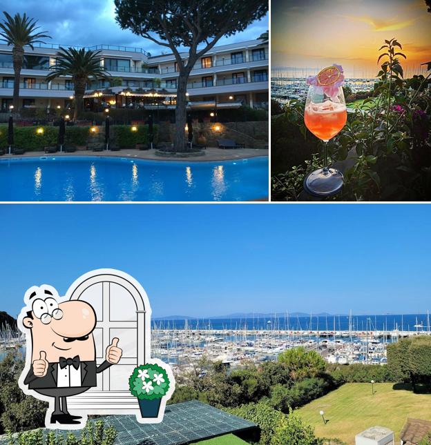 La immagine di esterno e bevanda da Resort Cala del Porto - Punta Ala, Tuscany