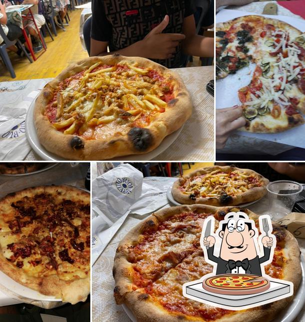 Prenditi tra le molte varianti di pizza