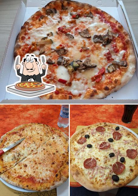 Prova una pizza a Pizzeria Gastronomia D'Asporto Filofood
