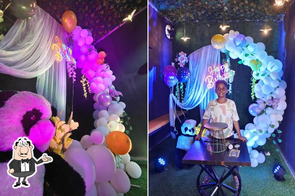 The interior of Cafe love shove