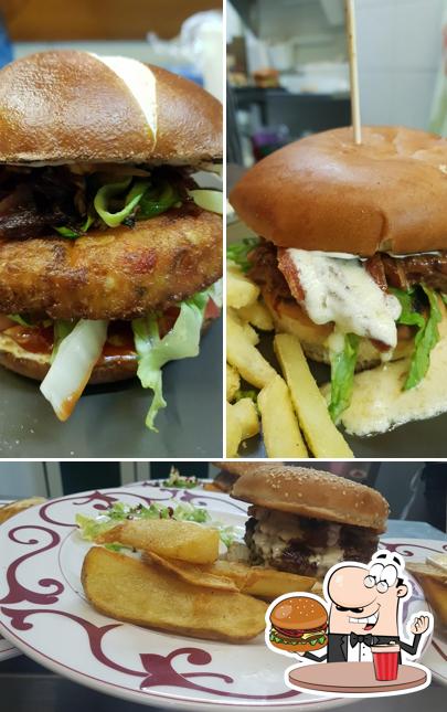 Prenditi un hamburger a Pineapple