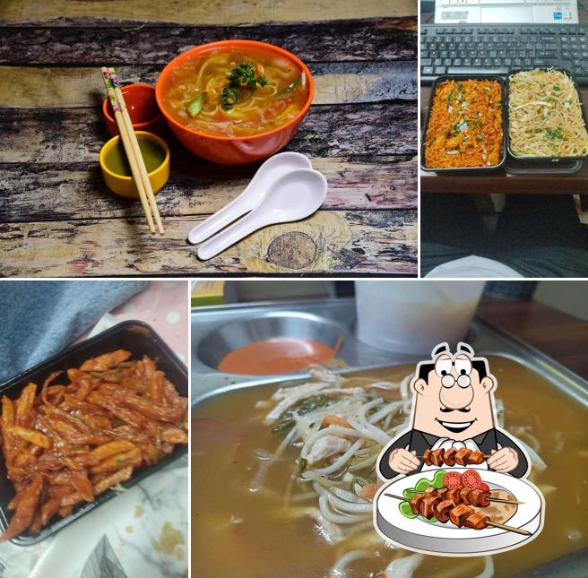 Food at Everest Momos & More