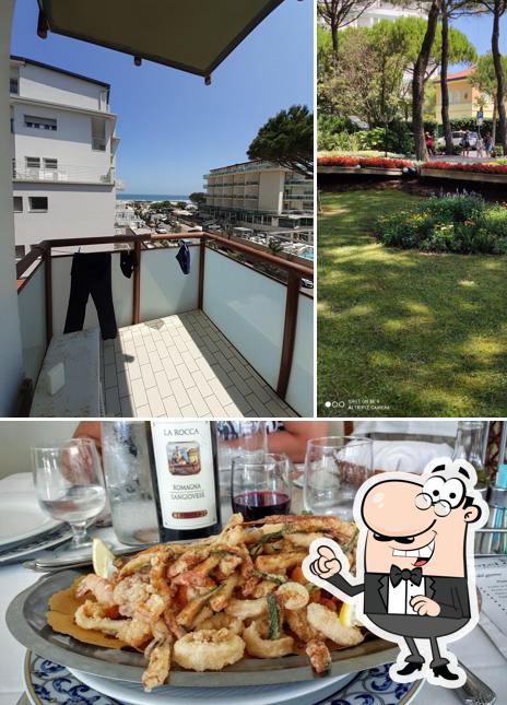 Tra le varie cose da Hotel Consul si possono trovare la esterno e cibo