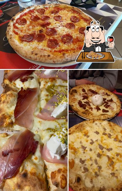 Ordina tra le molte varianti di pizza