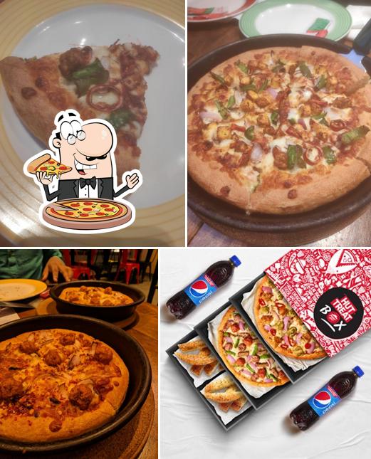 Get various variants of pizza
