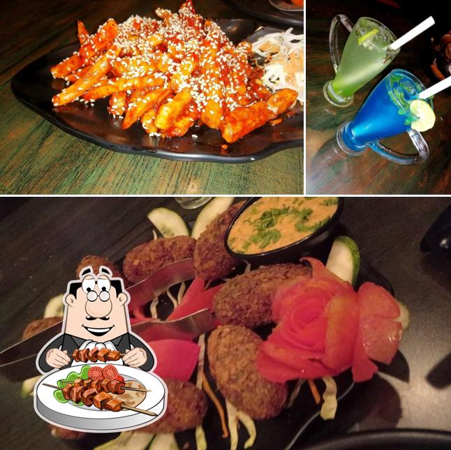 Food at CAFE ROOST RESTAURANT