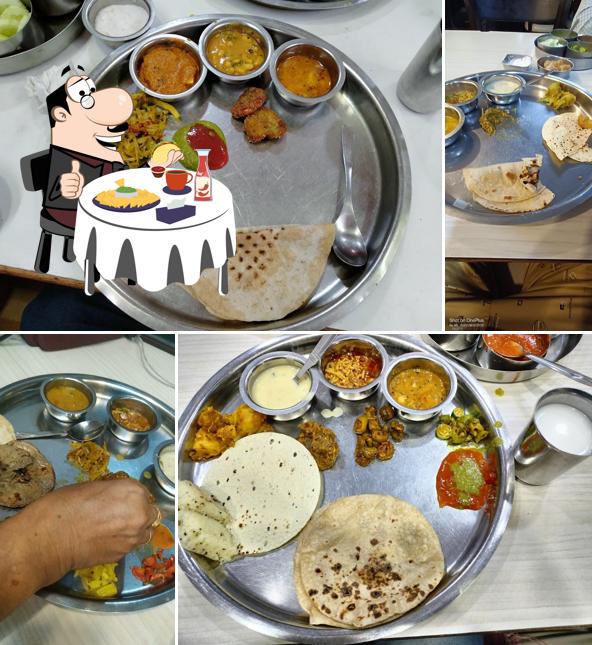 Cheese plate at Shree Vallabha Dining Hall (A.C. Hall)