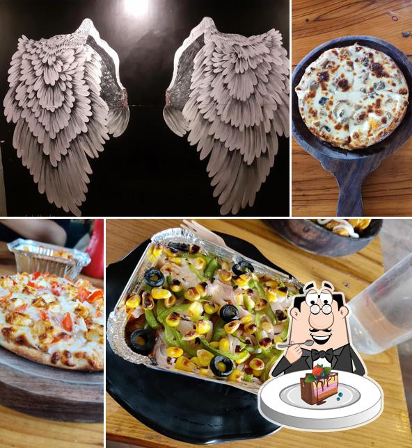 Chocolate cake at Cafe Shubhmita