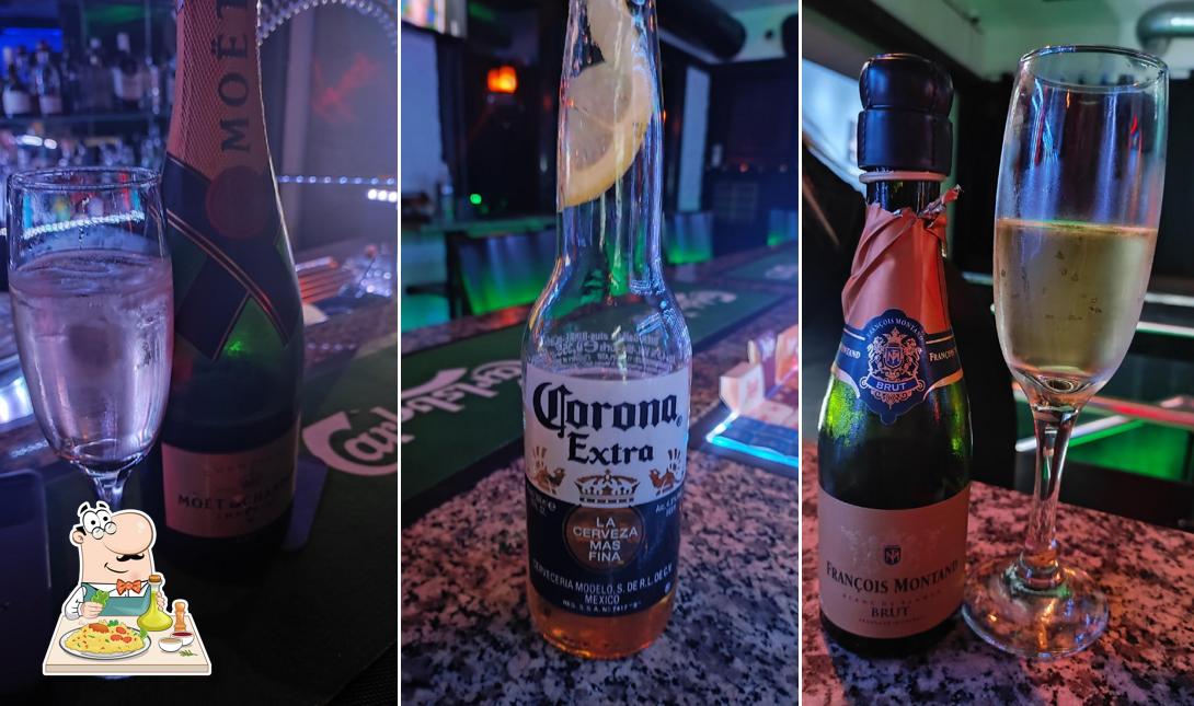 Platti al Cooiba Bar