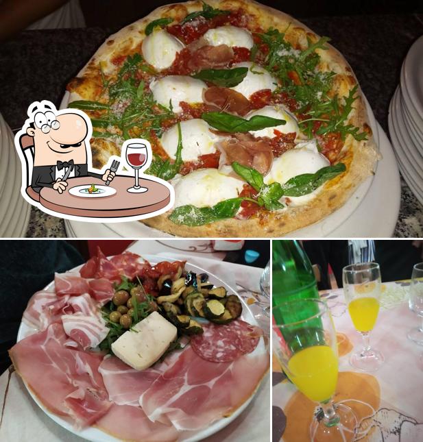 Pizzeria La Taverna dei Mille si caratterizza per la cibo e bevanda