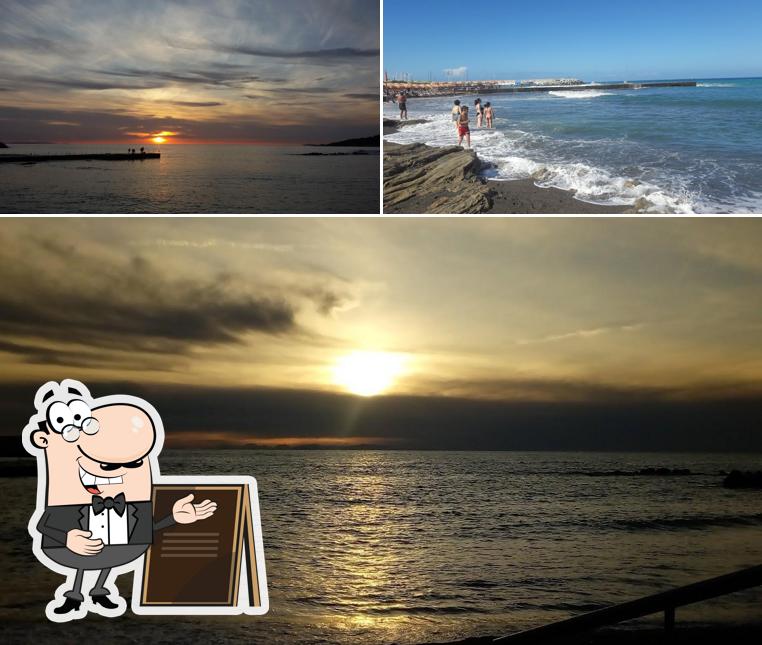 Goditi la vista dagli esterni di Bagno Tirreno