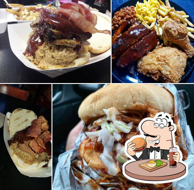 Horn Dawgs BBQ Pickering
