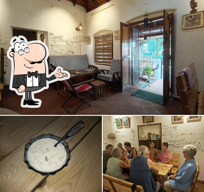 Check out how Master’s Art Café looks inside