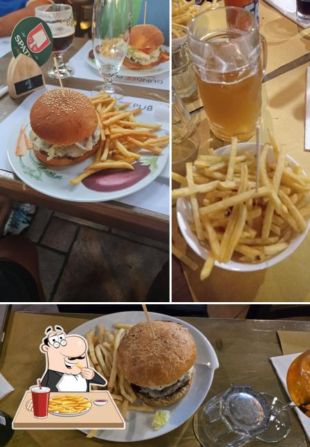 Patatine fritte al Dundee pub pizzeria