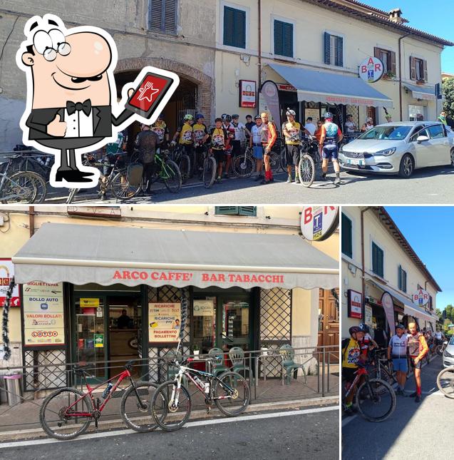 Gli esterni di Roxy Bar
