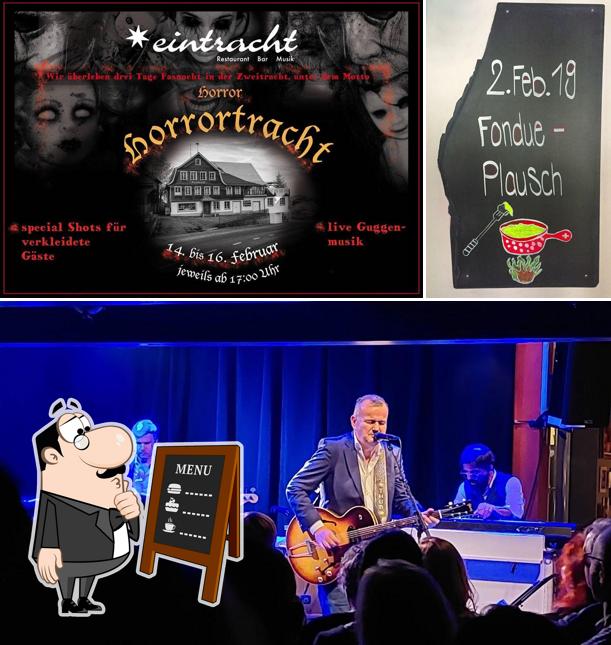 Leggi le specialità del giorno sulla lavagna