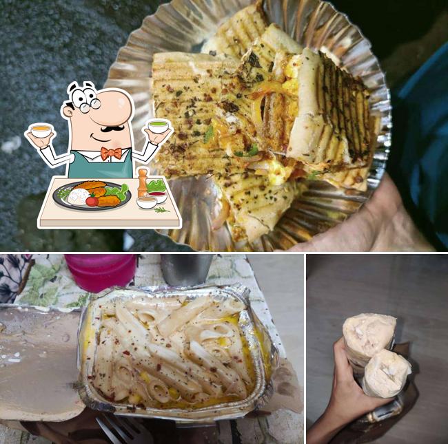 Food at Cheesy Bitez