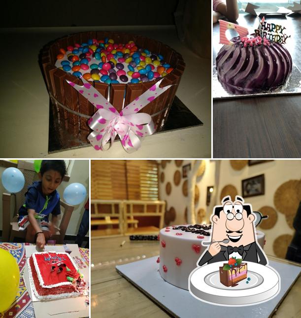 Chocolate cake at Kamat Bakery