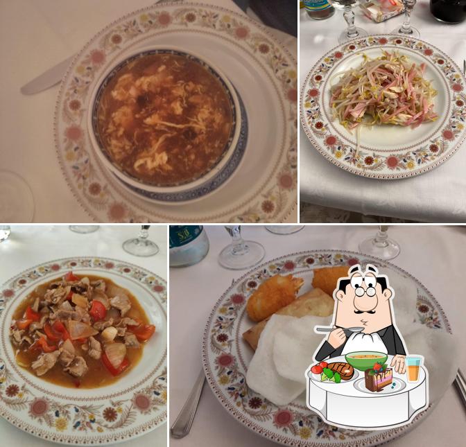 Zuppa calda e acida al Ristorante Cinese Mountain Castle