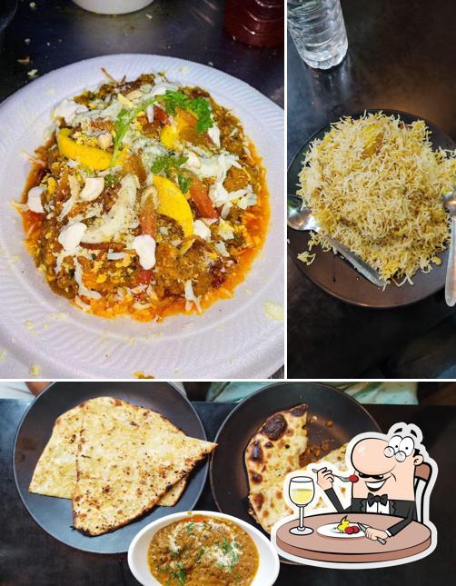 Meals at Punjabi dhabay