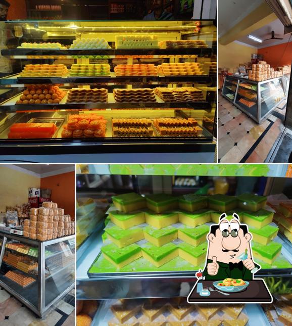 Food at L Mahendran Sri Kamakshi sweets and bakery