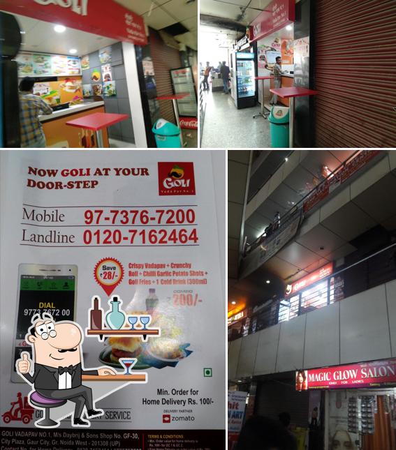 The Vada Pav Store