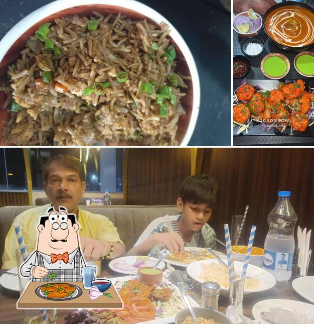 Chicken wings at X10 SON BOWL