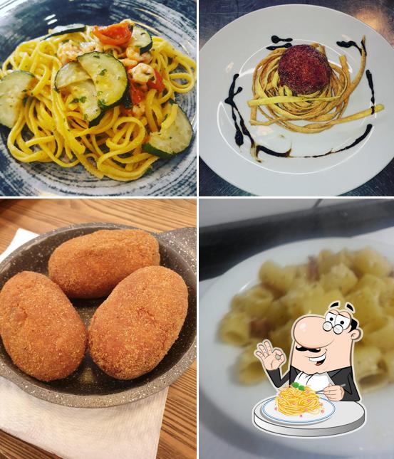 Spaghetti alla carbonara al Pizzeria Tavola Calda Fierro