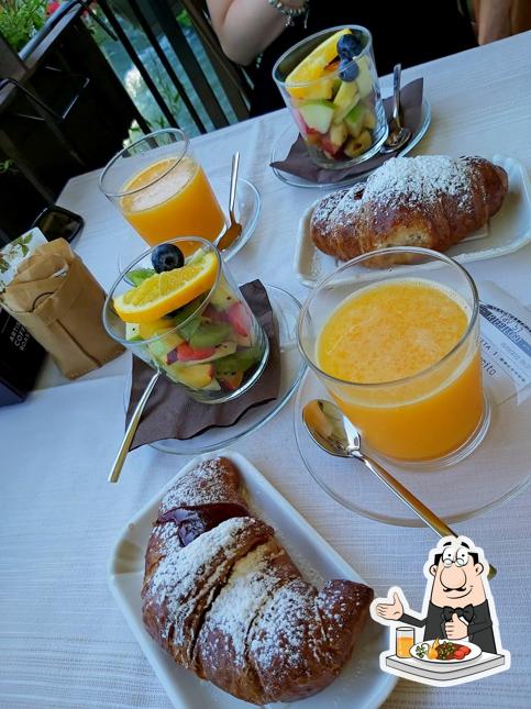 Platti al Caffè Visconti Restaurant & Bar