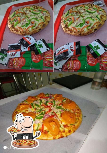 Try out various variants of pizza
