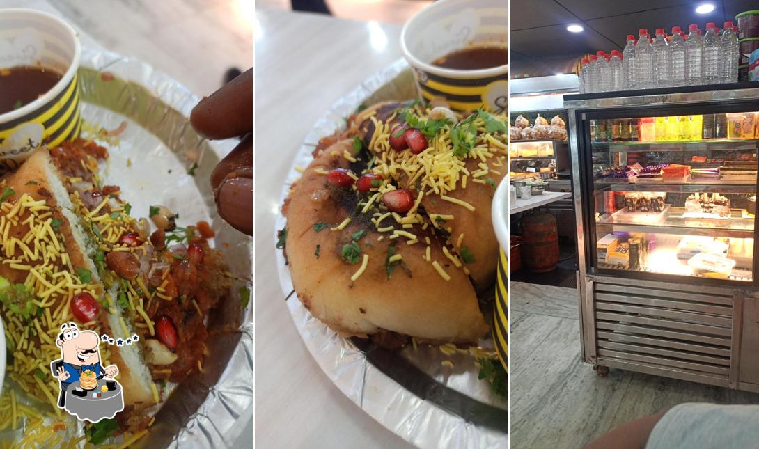 Food at Jain Chat