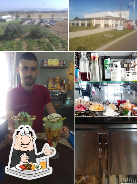 مقهى المفضل