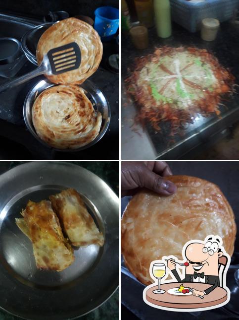 Meals at Delhi Roll Center