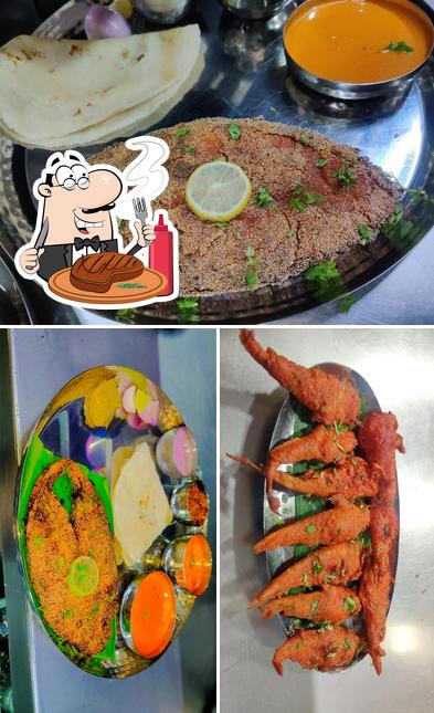 Order meat dishes at Apla Malvan